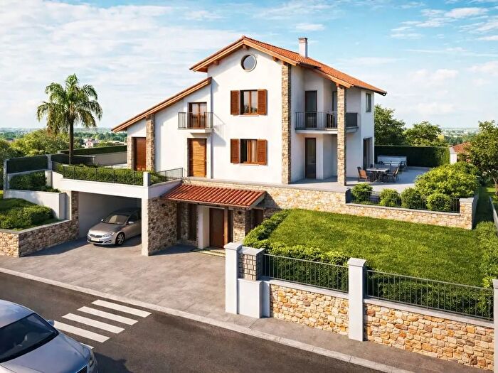 Case in Vendita e in Affitto - 2