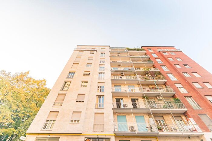 Appartamento bilocale in affitto in Via Nino Bonnet, Milano