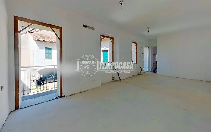 Appartamento trilocale in vendita in Via San Pietro, Seregno