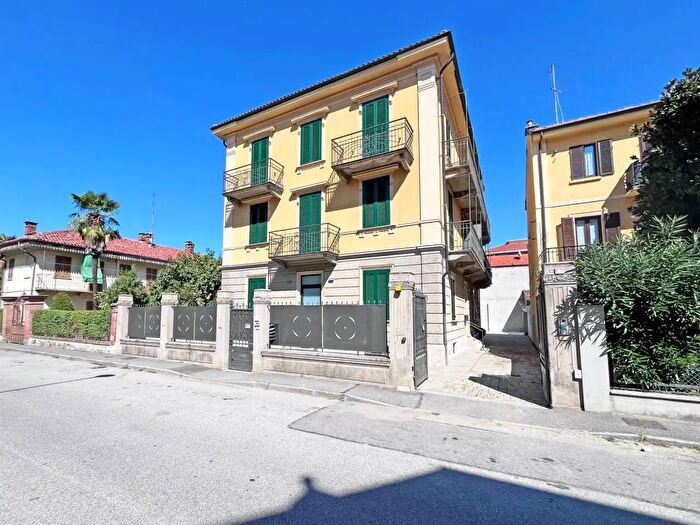 Appartamento bilocale in affitto in Via Stefano Fer, Pinerolo