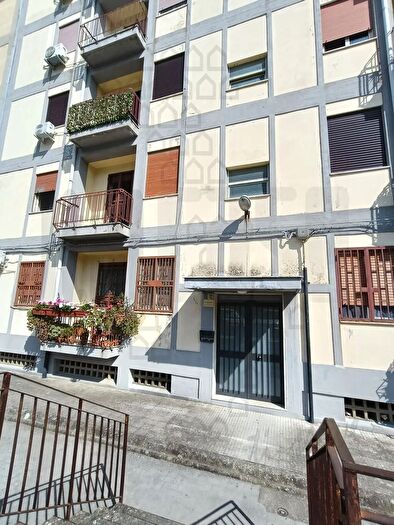 Appartamento quadrilocale in vendita in Via Madre Teresa di Calcutta, Messina