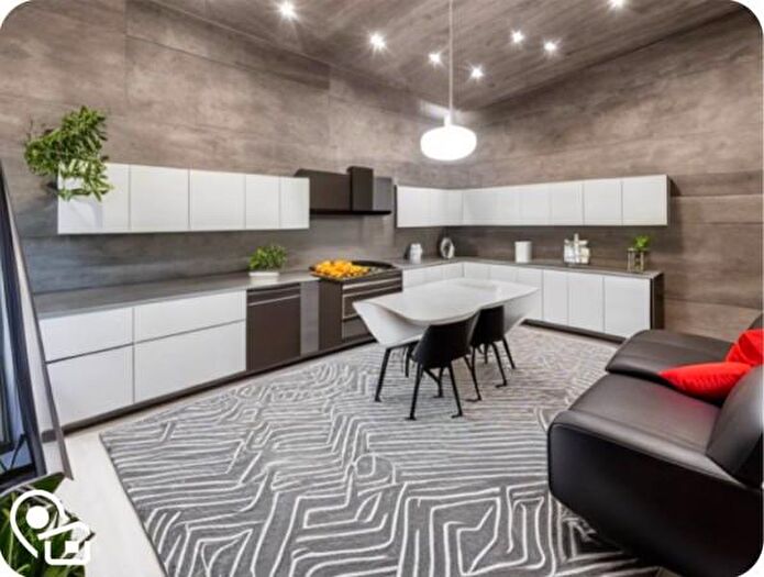 Appartamento quadrilocale in vendita in Via Nasari Traversa, Messina