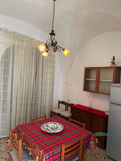 Casa bilocale in vendita in Vico I° Francesco Argentieri, Ceglie Messapica