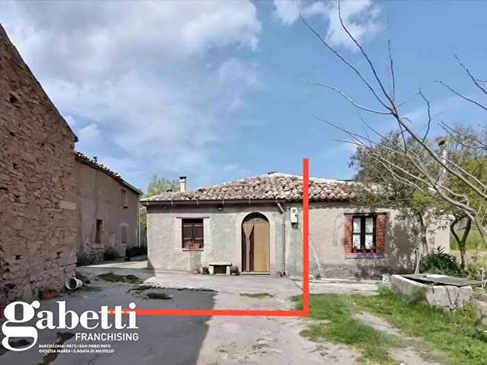 Casa bilocale in vendita in Cda Blaida, San Piero Patti