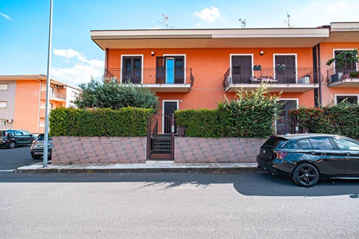 Casa con 5 locali in vendita in Via Leonardo Sciascia, Riposto