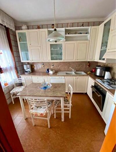 Appartamento quadrilocale in vendita in Via Valle Isola, Comacchio