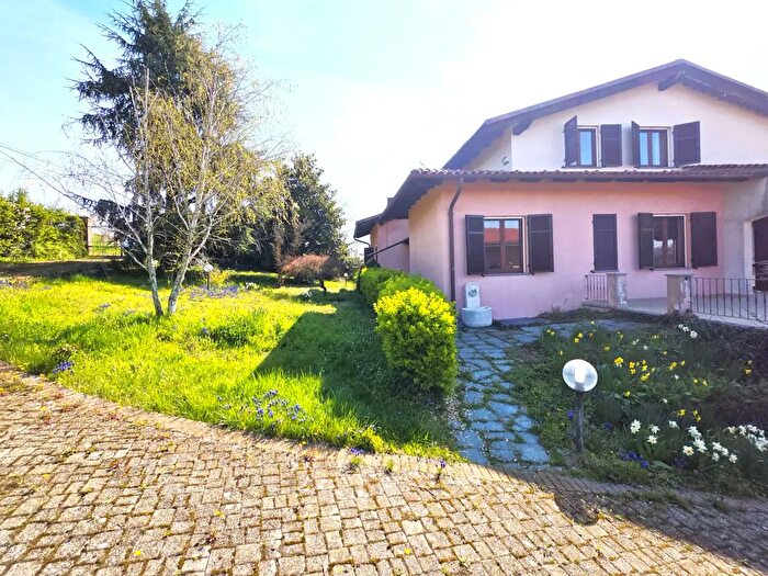 Casa con 14 locali in vendita in Strada Oliva, San Giorgio Monferrato