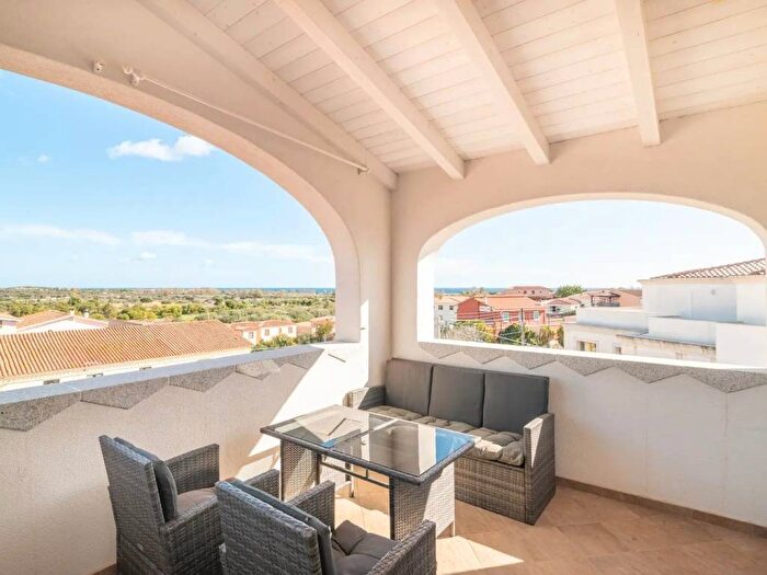 Casa trilocale in affitto in Piazza Italia, Centro, Budoni