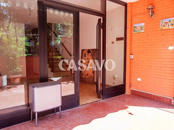 Appartamento con 5 locali in vendita in Via Ernesto Rogers, Milano