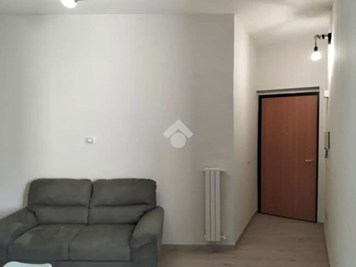 Appartamento monolocale in affitto in Via Circumvallazione, Avellino