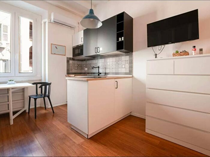 Appartamento monolocale in affitto in Viale Bligny, Bocconi, Milano