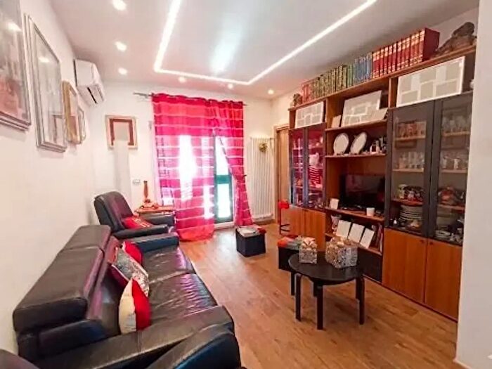 Appartamento quadrilocale in vendita in Via Giulio Petroni, Bari