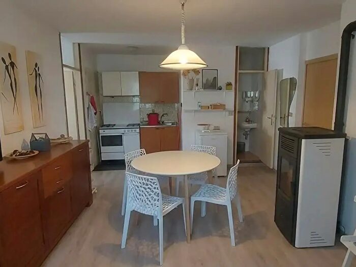 Appartamento trilocale in vendita in Via Giuseppe Garibaldi, Dazio