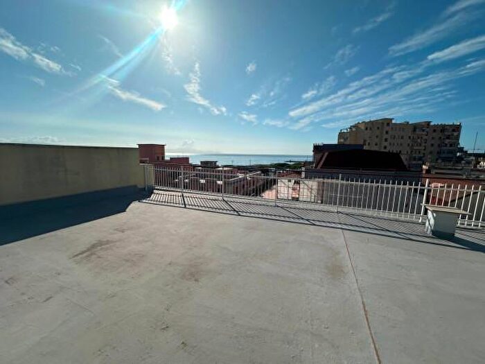 Appartamento trilocale in vendita in Via della Conca, Formia