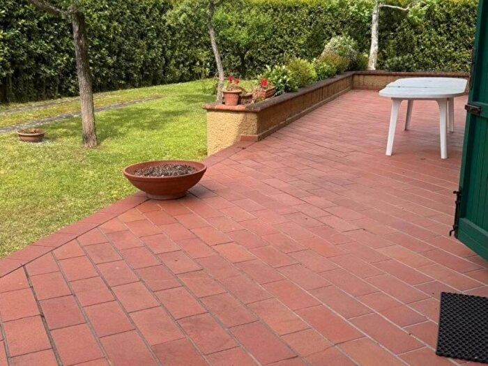 Casa trilocale in affitto in Centro, Forte dei Marmi