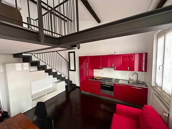 Appartamento bilocale in affitto in Vicolo Privato Lavandai, Navigli Darsena, Milano