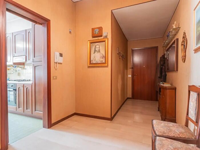 Appartamento trilocale in vendita in Viale Marelli, Sesto San Giovanni