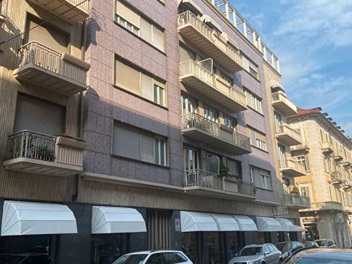 Appartamento monolocale in affitto in Via Giuseppe Talucchi, San Donato, Torino