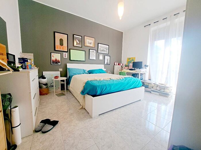 Appartamento trilocale in affitto in Via Giuseppe Ripamonti, Ripamonti Fondazione Prada, Milano