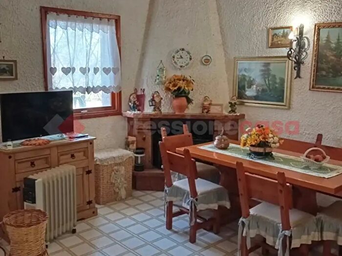 Appartamento bilocale in vendita in Viale Bonifacio Graziani, Rocca Di Botte