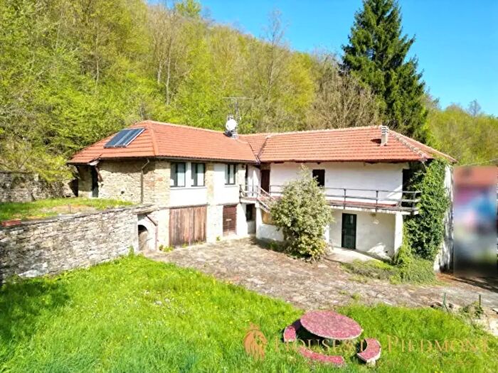 Casa con 6 locali in vendita in Prunetto