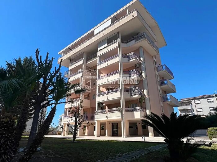 Appartamento trilocale in vendita in Aversa