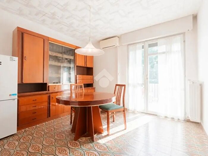Appartamento trilocale in vendita in Via Clorinda Menguzzato, Trento