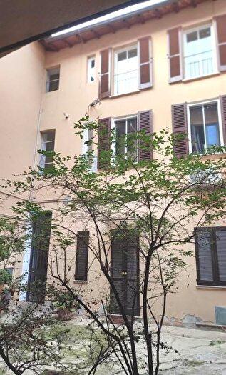 Appartamento con 5 locali in vendita in Pavia