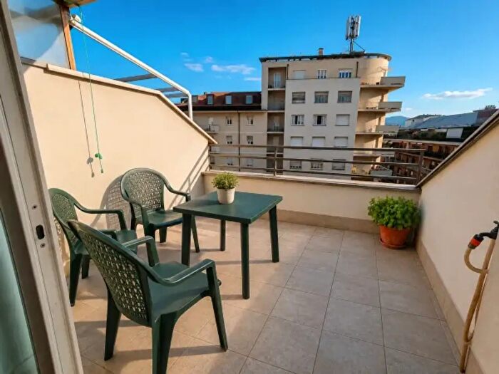 Appartamento con 5 locali in affitto in Corso Alcide De Gasperi, Torino