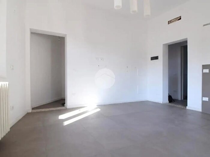 Appartamento quadrilocale in vendita in Via della Fiera, Rimini