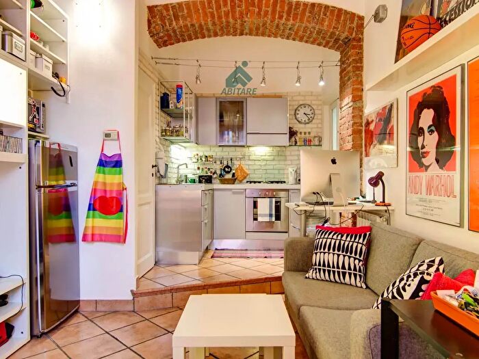 Appartamento bilocale in affitto in Via Rosmini, Milano