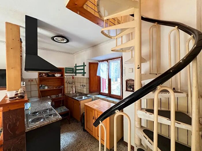 Appartamento con 5 locali in vendita in Abetone Cutigliano