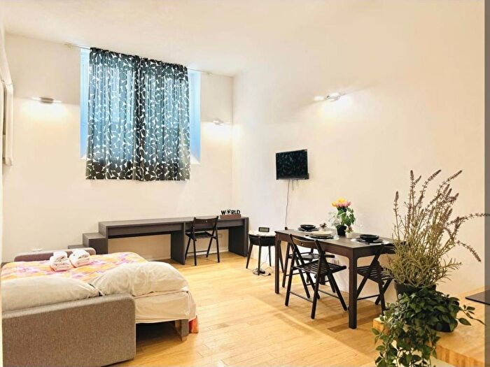 Appartamento bilocale in affitto in Via Astolfo, Città Studi, Milano