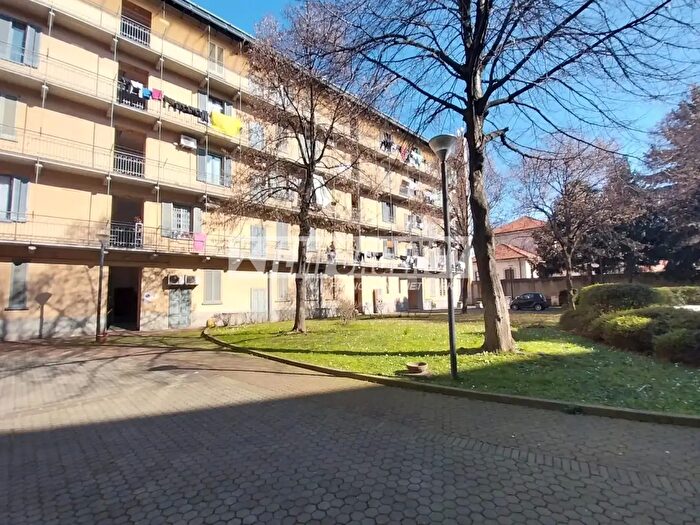 Appartamento bilocale in vendita in Via Antonio Mambretti, Milano