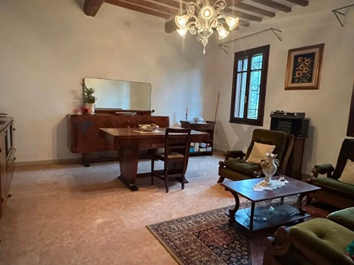 Casa con 20 locali in vendita in Viale Resistenza, Rolo