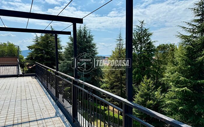Appartamento con 5 locali in vendita in Corso Italia, Verbania