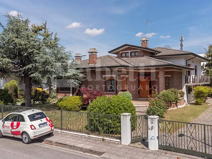 Casa quadrilocale in vendita in Via Dante Alighieri, Portogruaro