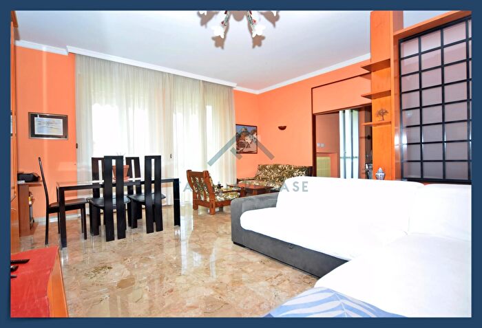 Appartamento quadrilocale in vendita in Viale Libertà, Morazzone