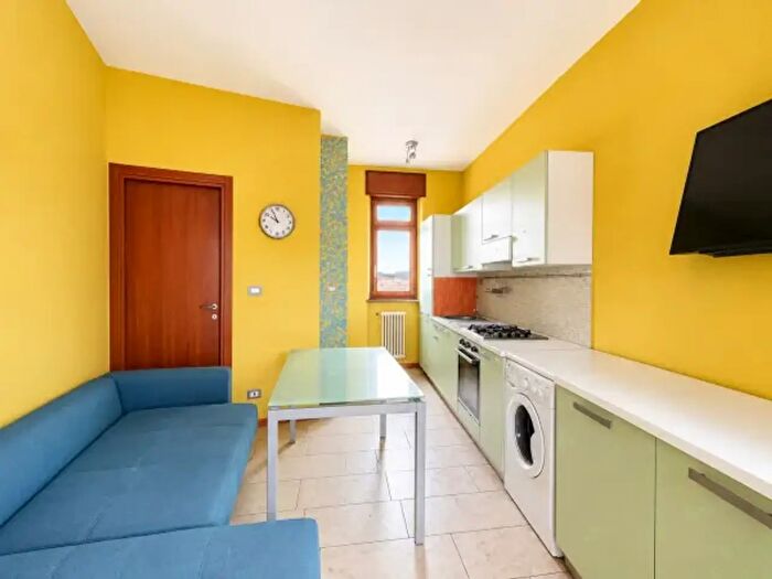 Appartamento bilocale in vendita in Piazza Leonardo da Vinci, Asti