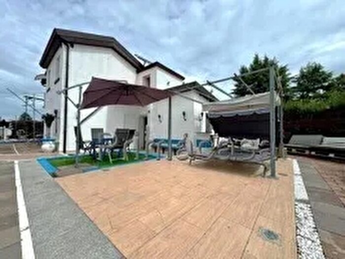 Casa con 10 locali in vendita in Via Altinia, Venezia