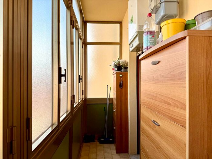 Case in Vendita e in Affitto - 2