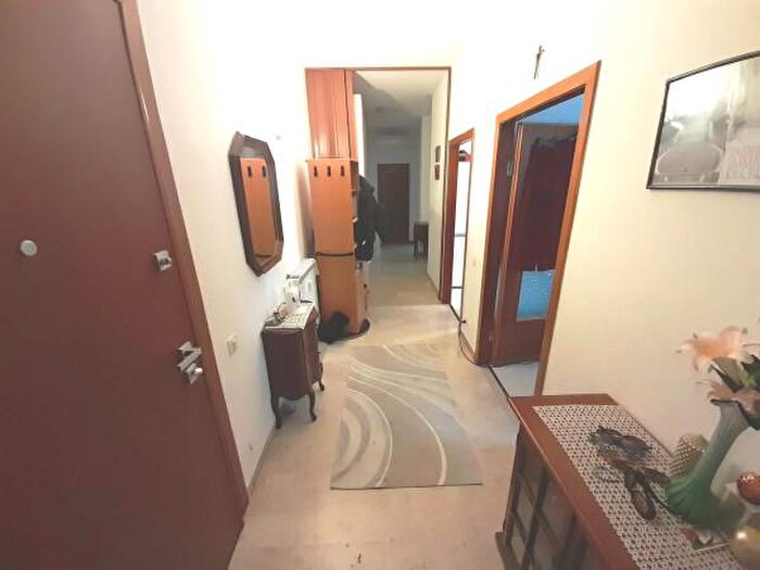 Appartamento trilocale in vendita in Via Guglielmo Marconi, Copparo