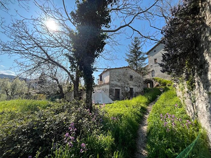 Casa in vendita in Talamello Rn, Talamello