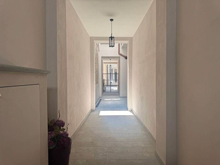 Appartamento con 5 locali in affitto in Borgo Felino, Centro Storico, Parma