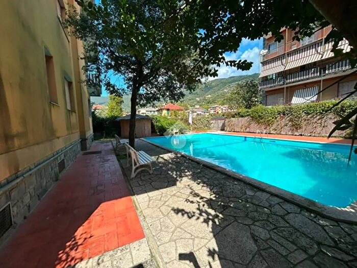 Appartamento bilocale in vendita in Via Ponte Nuovo, Rapallo