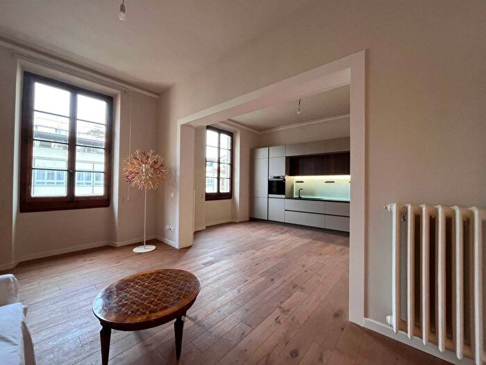 Appartamento con 6 locali in affitto in San Marco SS Annunziata, Firenze