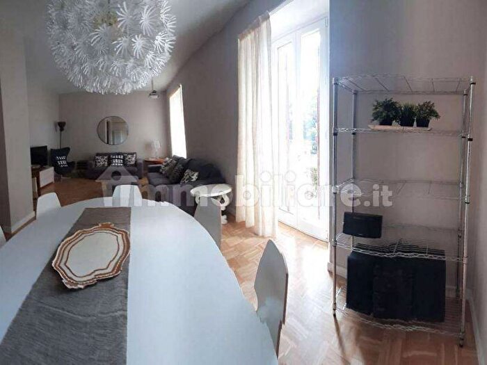 Appartamento quadrilocale in affitto in VIALE POMPEO PELLINI, Centro Storico, Perugia