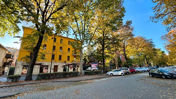 Appartamento bilocale in vendita in Viale dei Mille, Parma