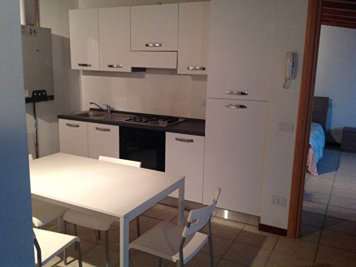 Appartamento bilocale in affitto in Berzo San Fermo