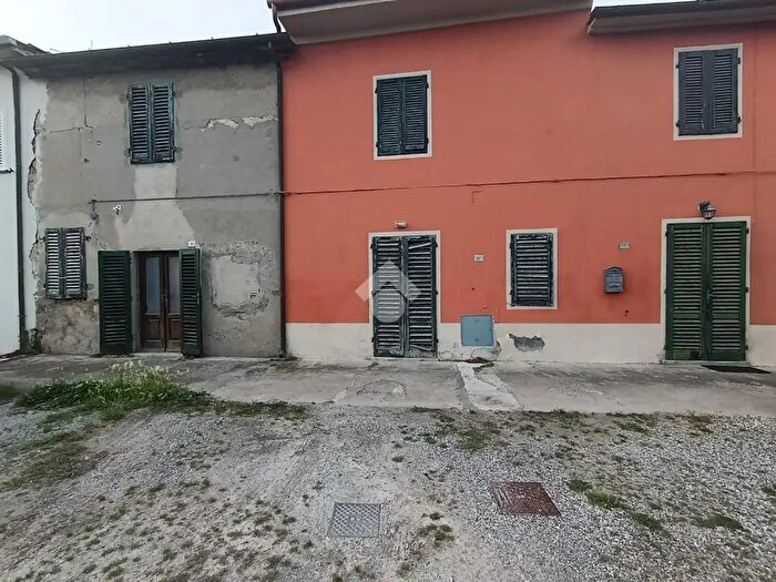 Casa quadrilocale in vendita in Via delle Cantarelle, Pieve A Nievole